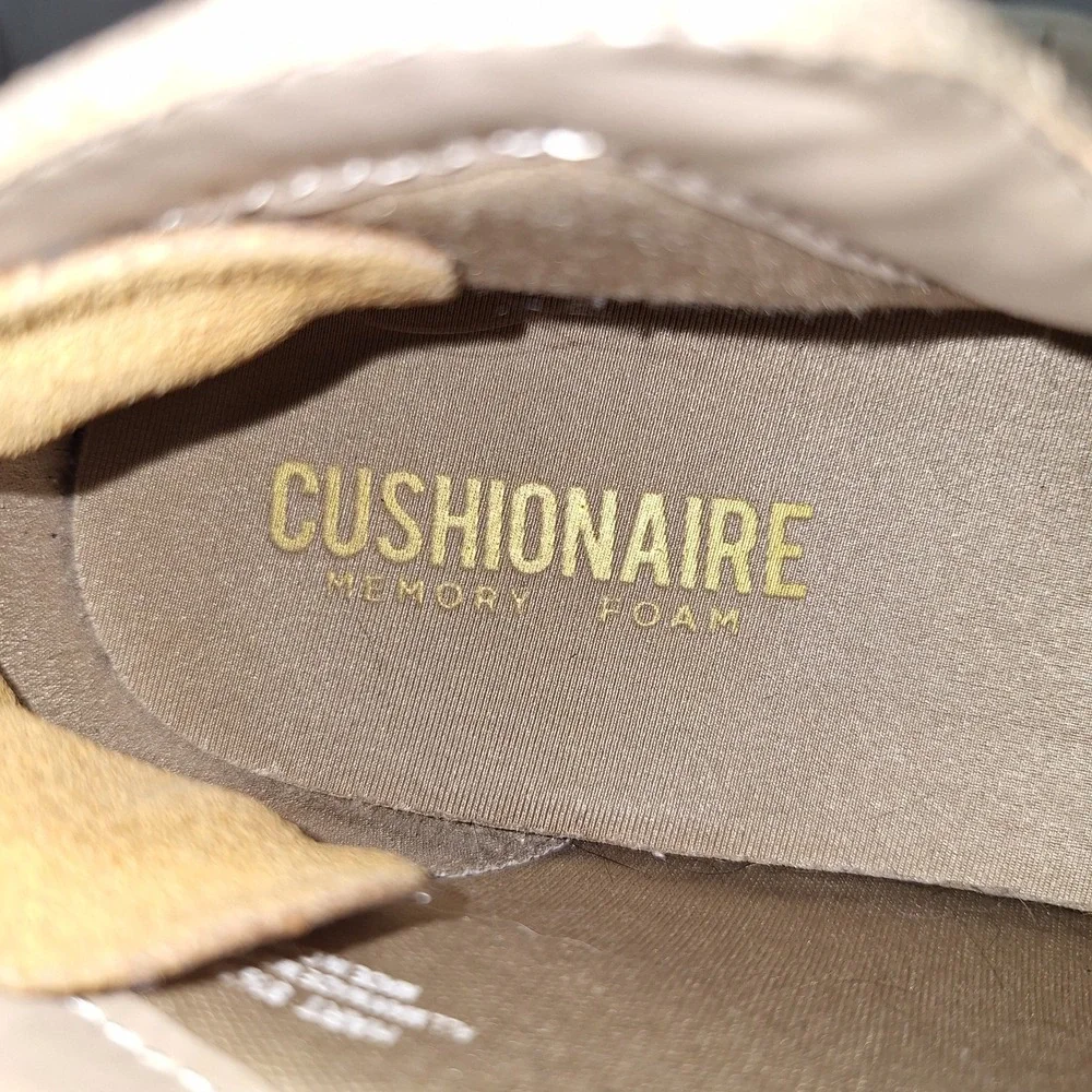 CUSHIONAIRE Hart Tan  Hidden Wedge sneaker Size 8.5 Women's Taupe Fashion Bootie